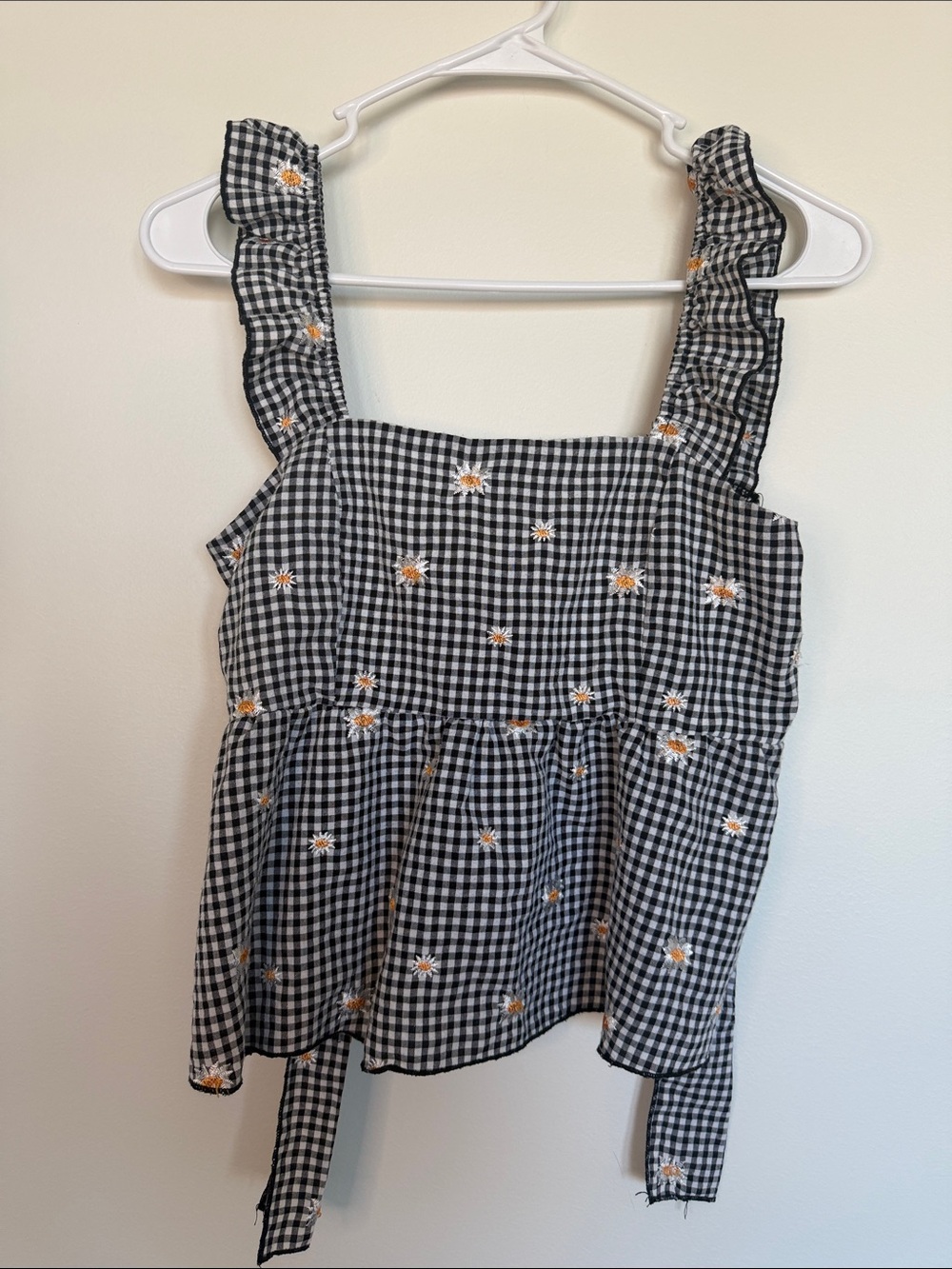 Black Gingham Daisy Ruffle Strap Camisole